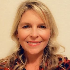 Meet your Posher, Leeanne